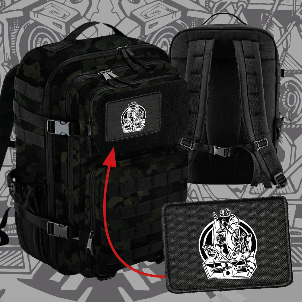 Batoh s vyměnitelnými patchemi 35L